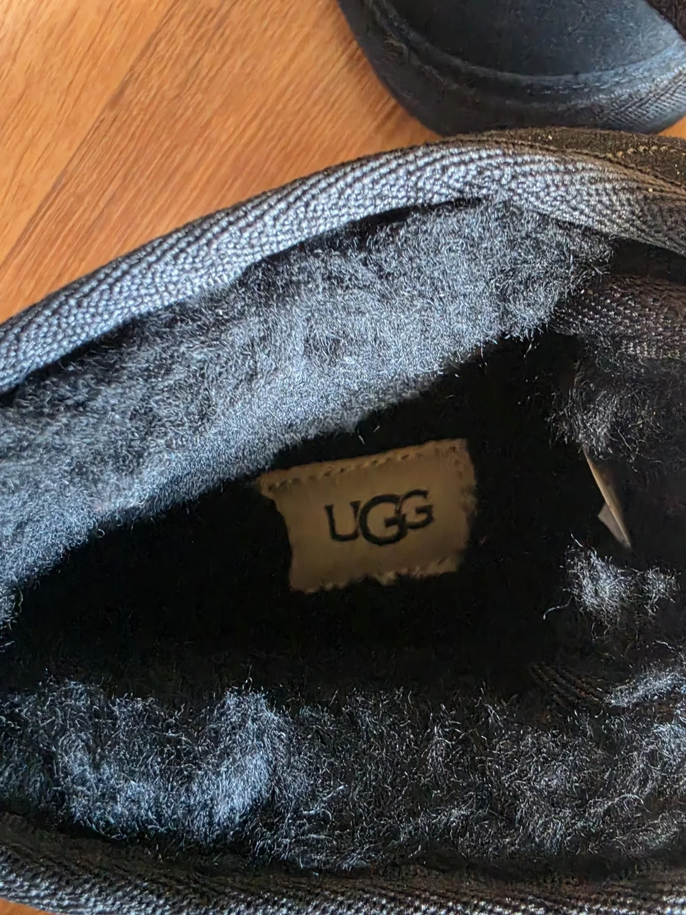 UGG Men’s Black Suede Chukka Boot